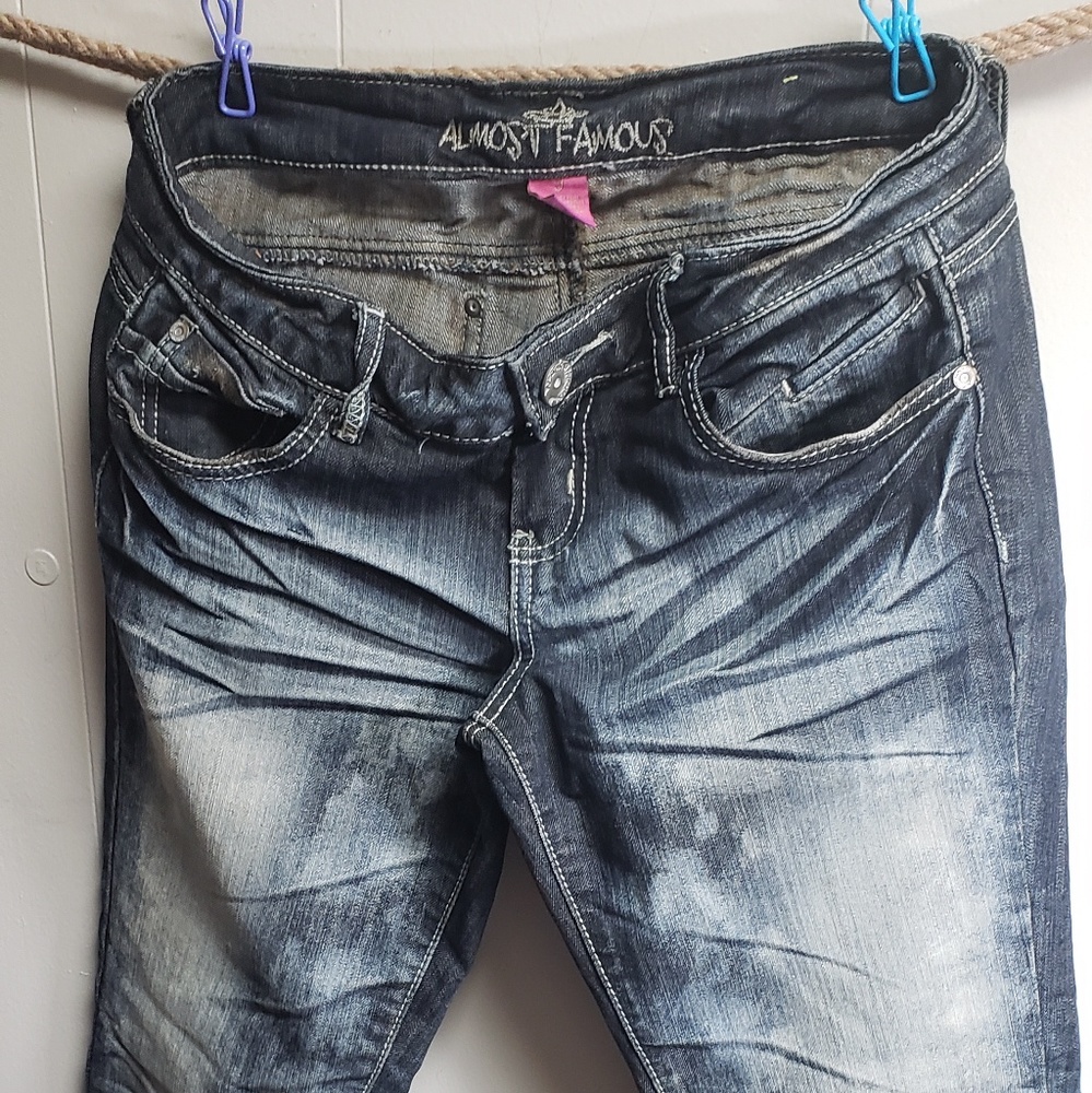 Almost Famous Jeans. Size 9